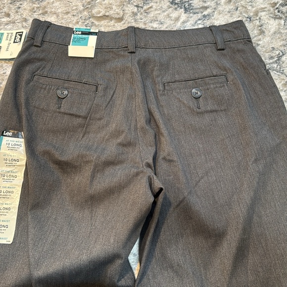 Last One Lee Relaxed Fit Stretch Straight Leg Pant in Gray Size 10 NWT - Picture 14 of 14